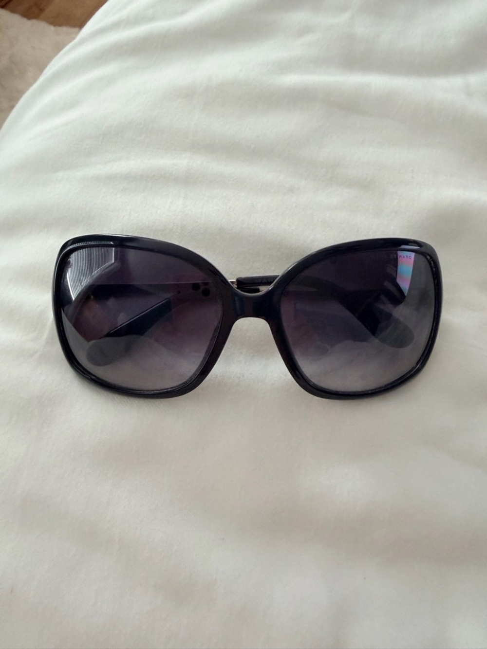 🦋 Marc By Marc Jacobs Women's Black Oversized Butterfly sunglasses 🕶️